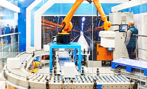 Palletizing Robots Help Solve Labor Shortage Problems in Manufacturing