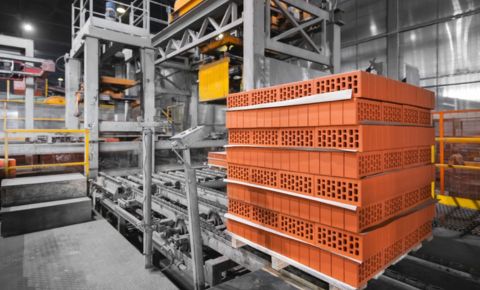 pallet conveyor systems designed for durable material handling in heavy duty industrial operations